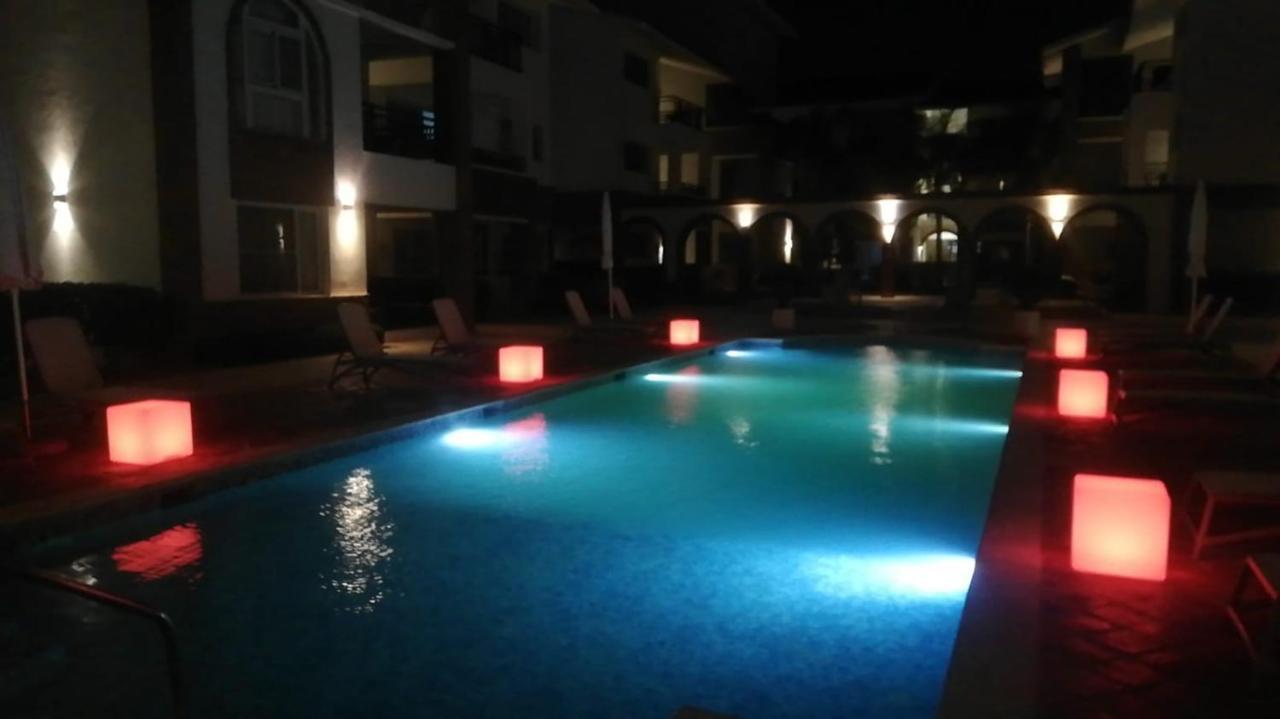 Seven Shades Of Coral Village - Suites & Pool In A Residence Close To The Beach بونتا كانا المظهر الخارجي الصورة